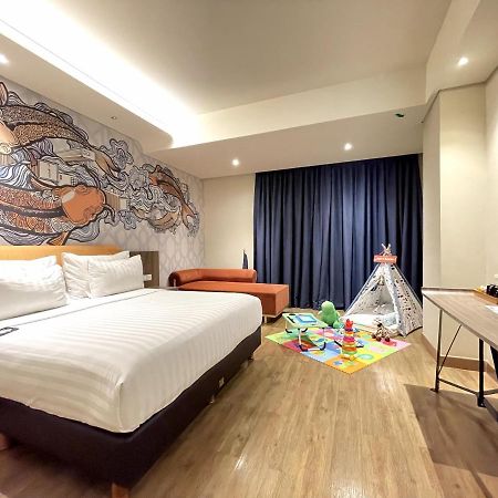 Luminor Hotel Jakarta Kota By Wh Екстер'єр фото