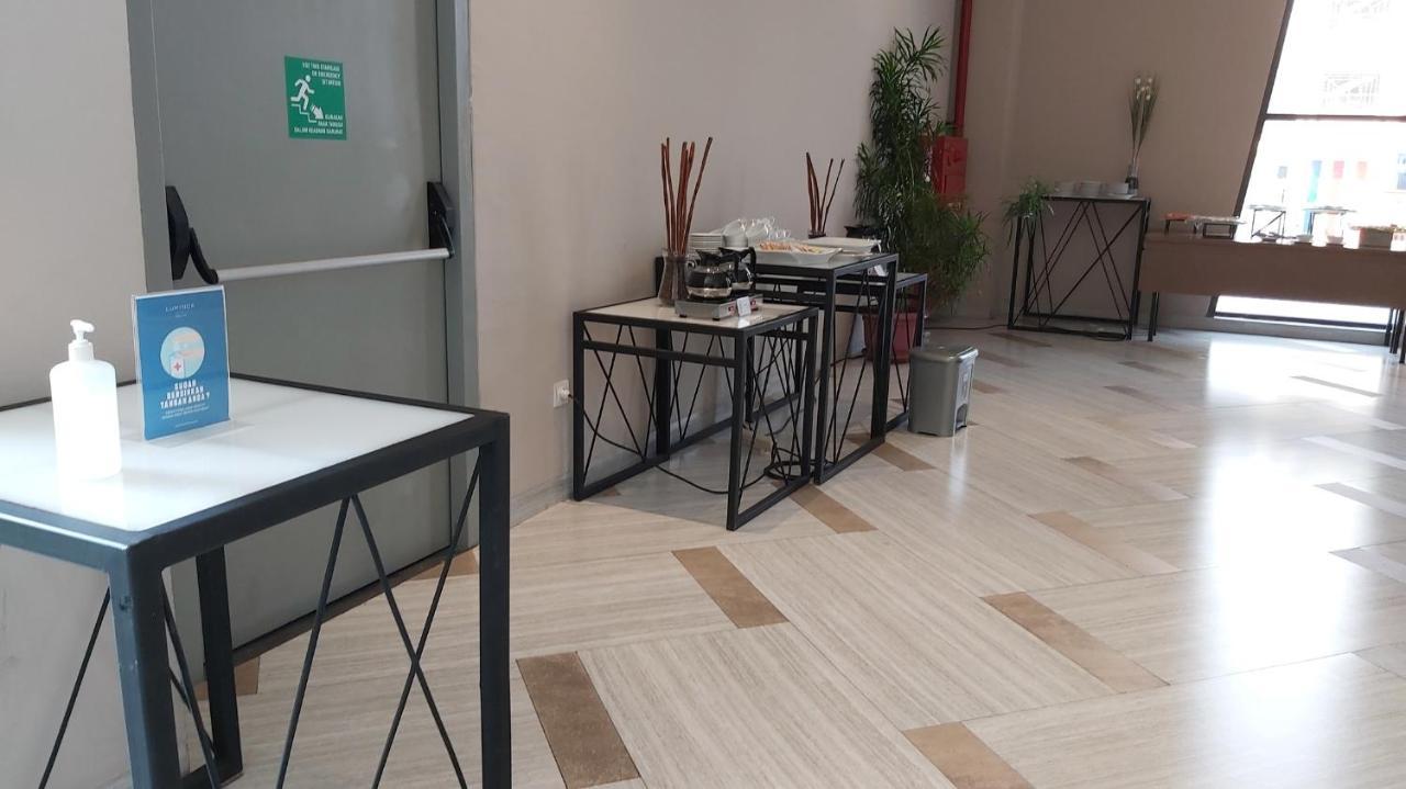 Luminor Hotel Jakarta Kota By Wh Екстер'єр фото