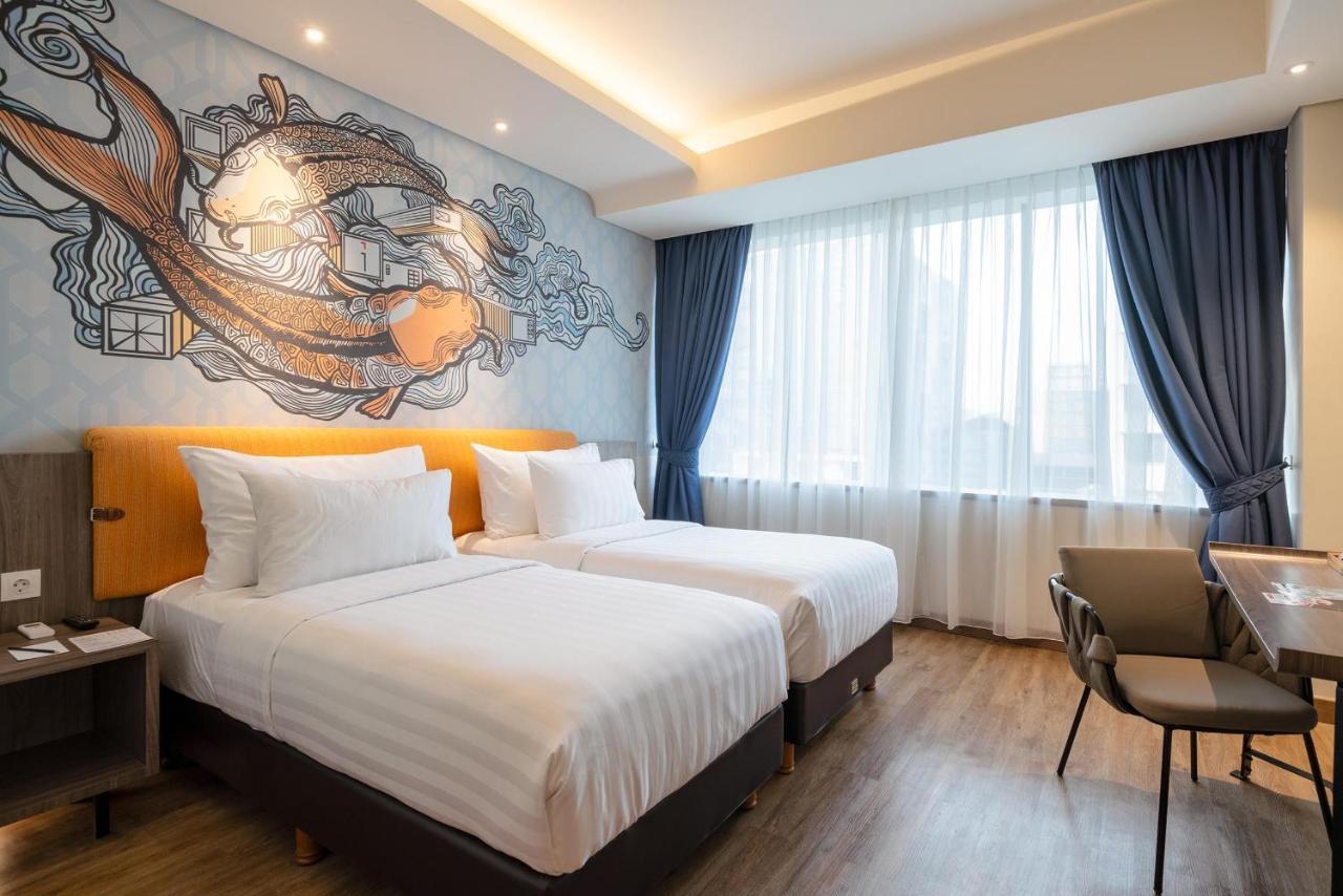 Luminor Hotel Jakarta Kota By Wh Екстер'єр фото