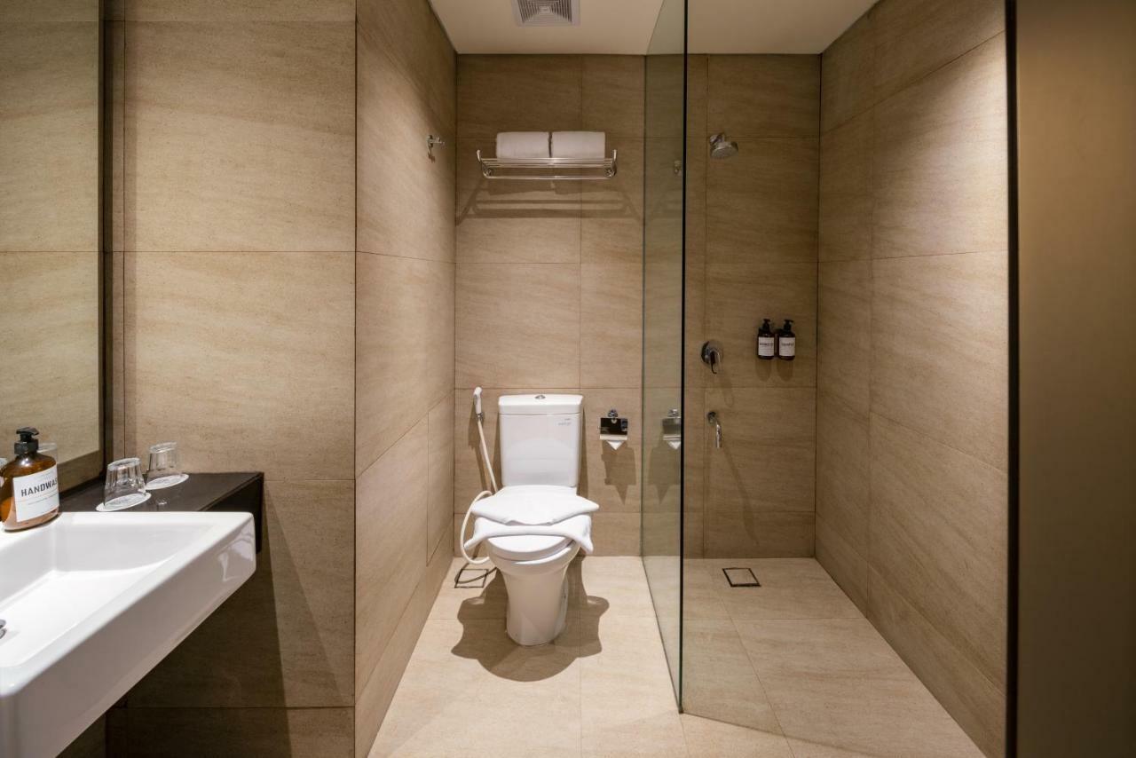 Luminor Hotel Jakarta Kota By Wh Екстер'єр фото